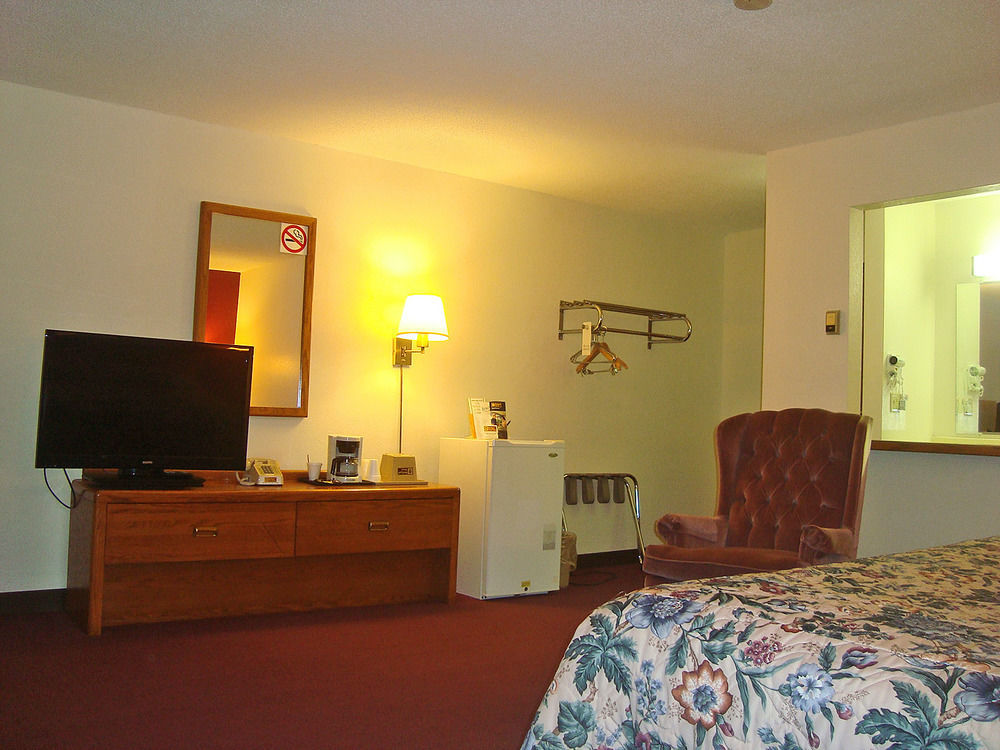 AmeriVu Inn&Suites-Avon Exterior foto